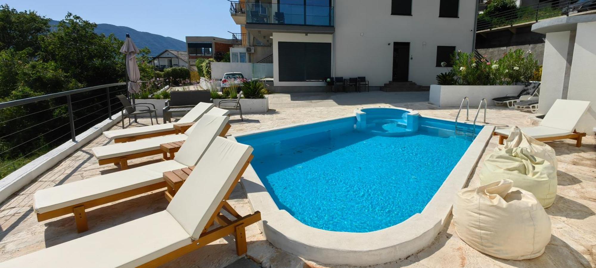 Magnolija Apartmani Игало Экстерьер фото